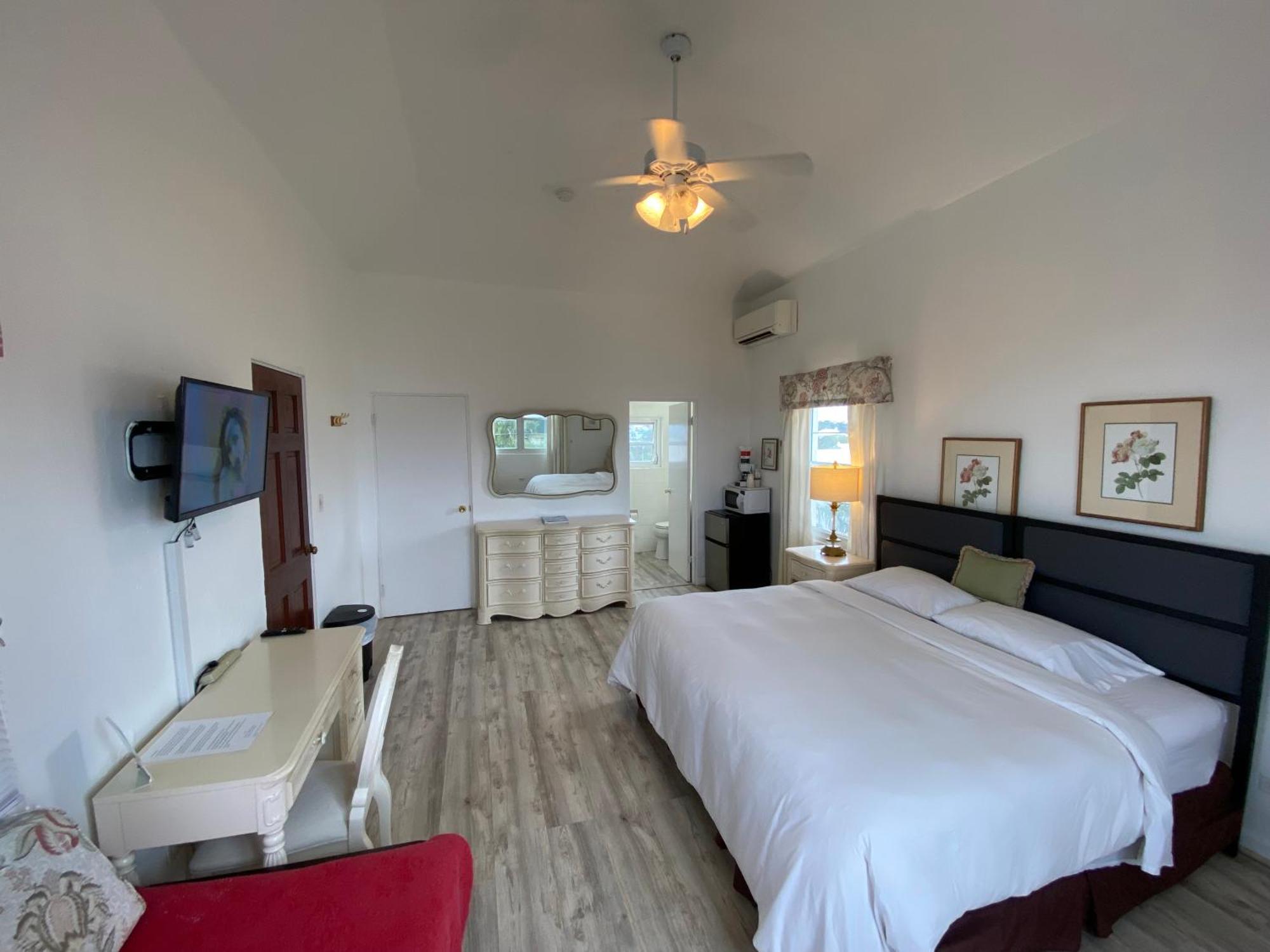 Edgehill Manor Guest House Hamilton City Екстериор снимка